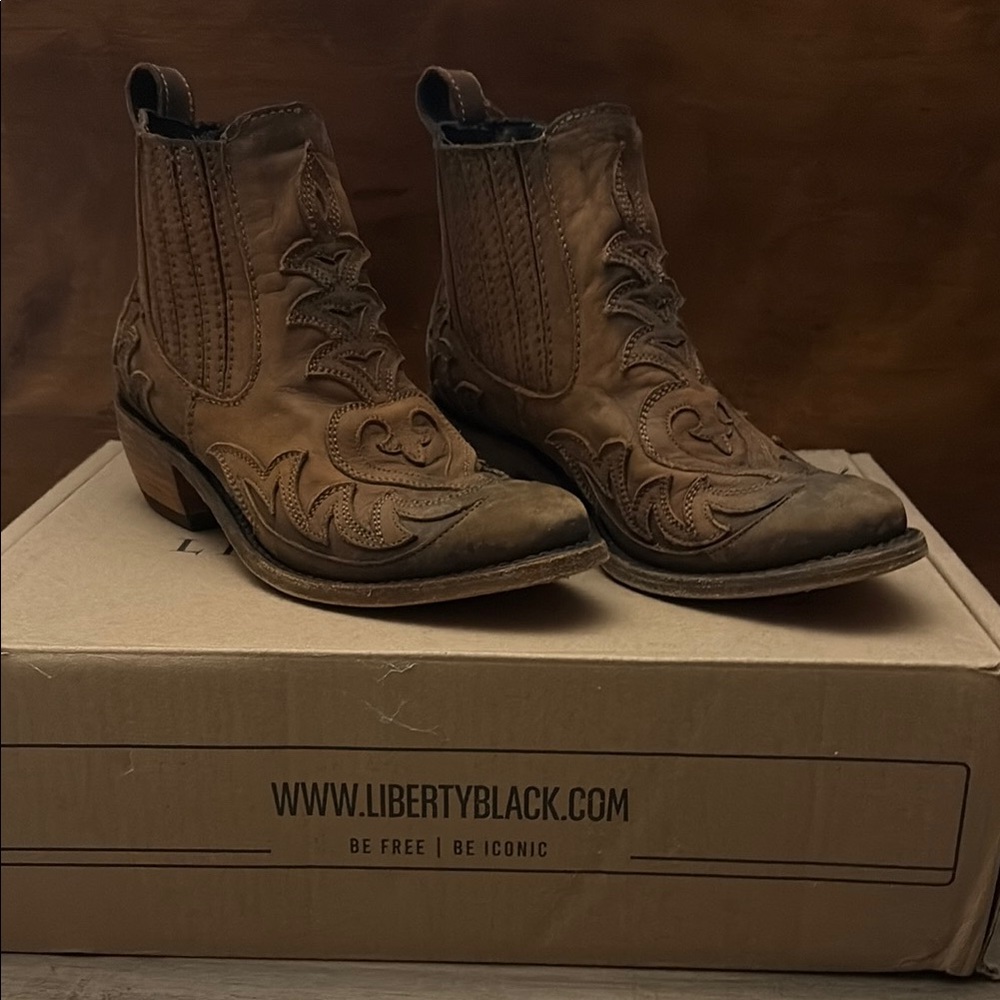 LIBERTY Black Brown Embroidered Western Ankle Booties